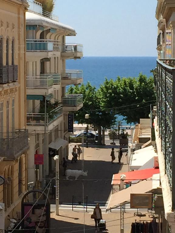 F2 Balcon A 1Minute De La Plage Saint-Raphaël Kamer foto